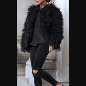 Meet your Posher, Zara